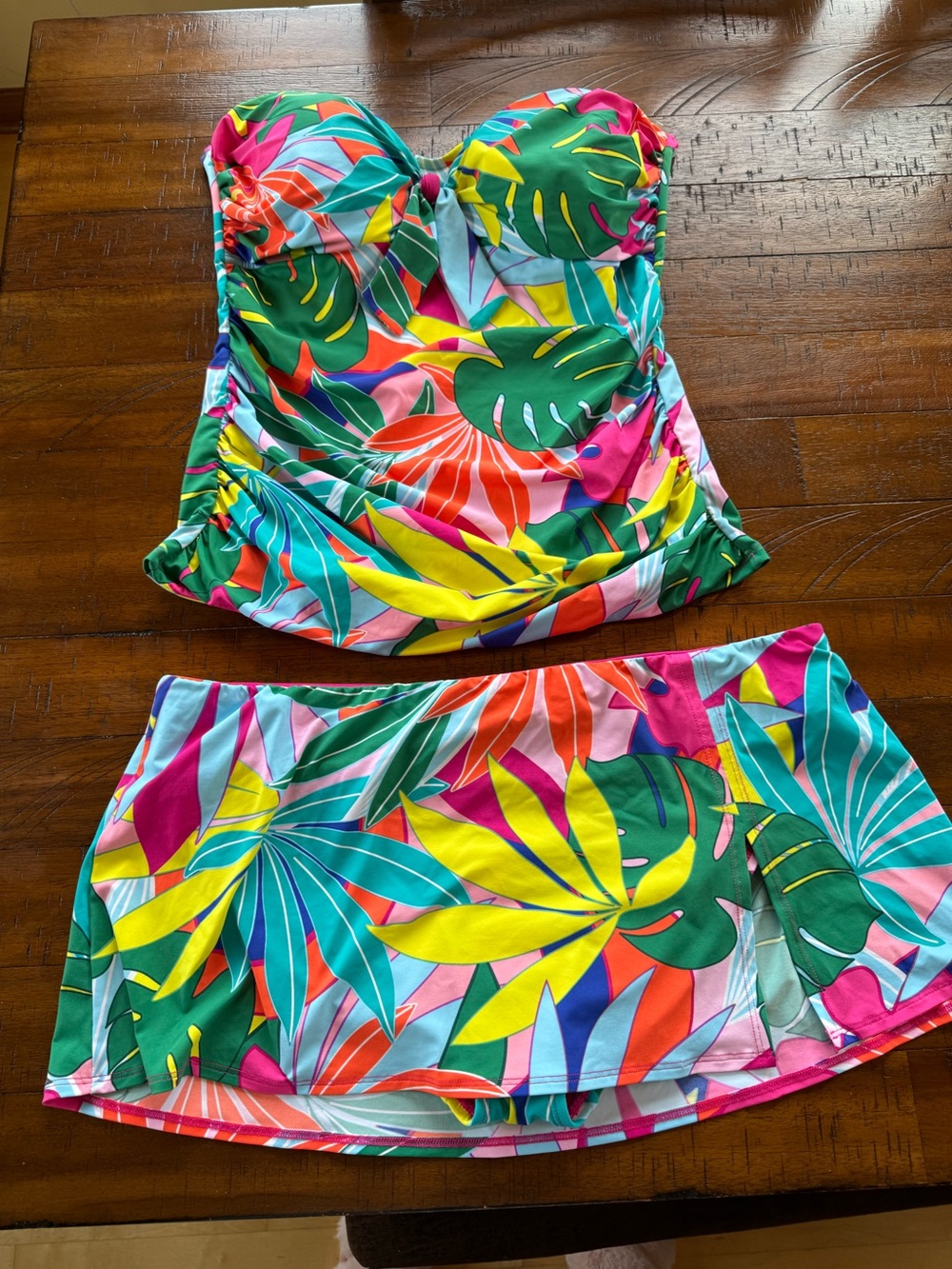 Bleu Rod Beattie Tropical Leaf Tankini Set in Multicolor